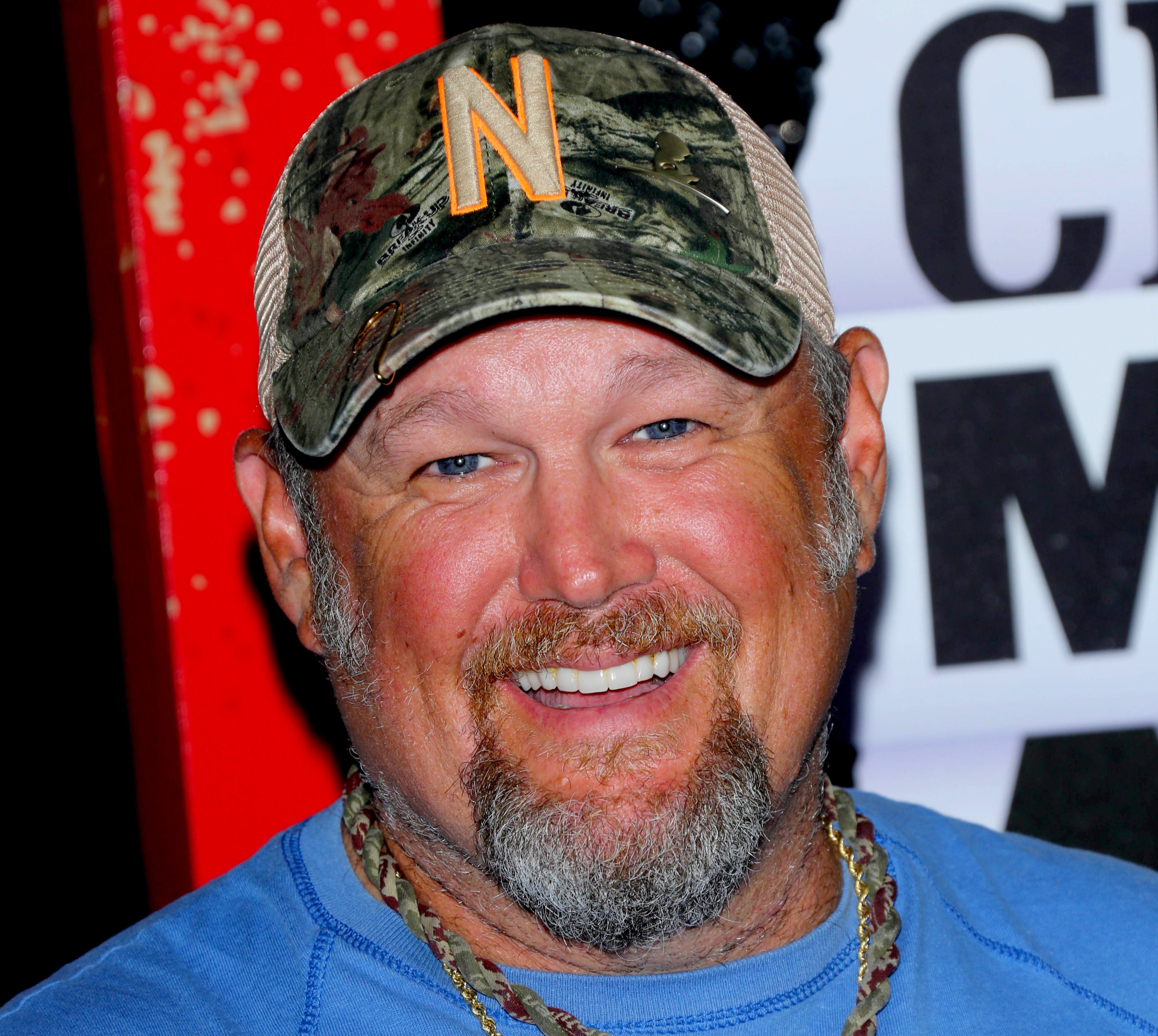 Where Does Larry The Cable Guy Currently Live Larry the Cable Guy shames tone-deaf celebs singing “Imagine,” while