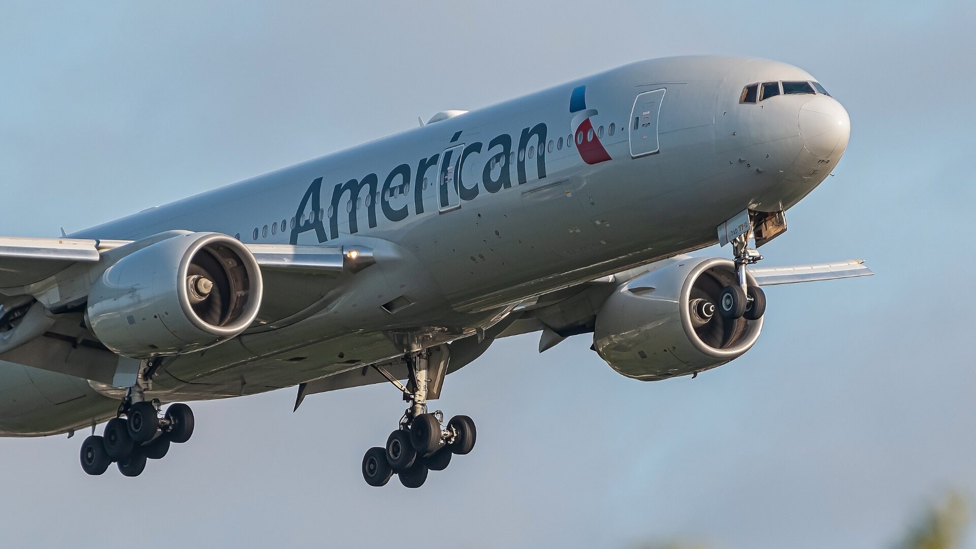 Grieving Father Finds Strength After Co-Pilot Son’s Tragic Plane Crash [WATCH]