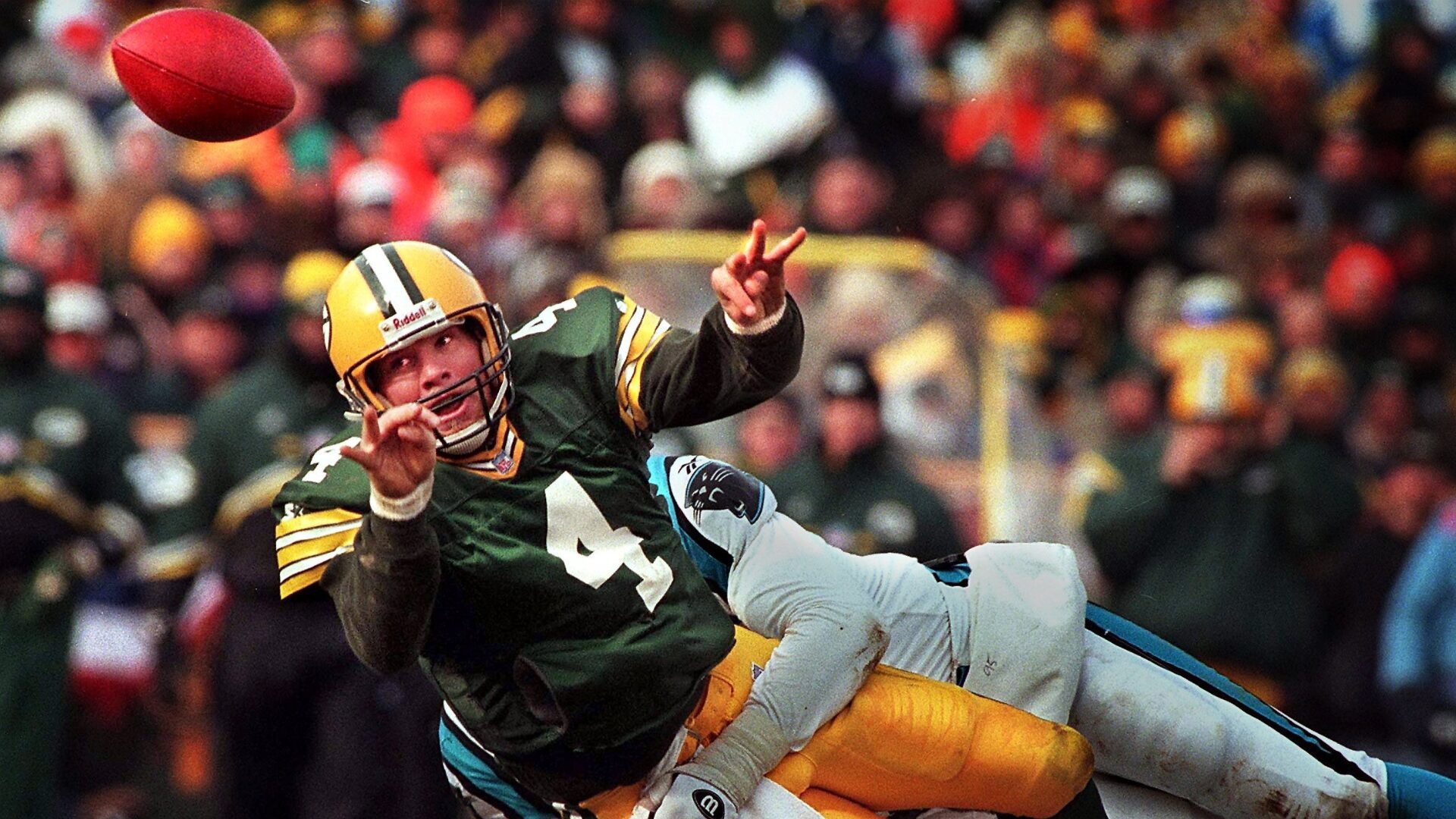 Brett Favre Responds to Mark Gastineau’s Viral Video Accusation [WATCH]