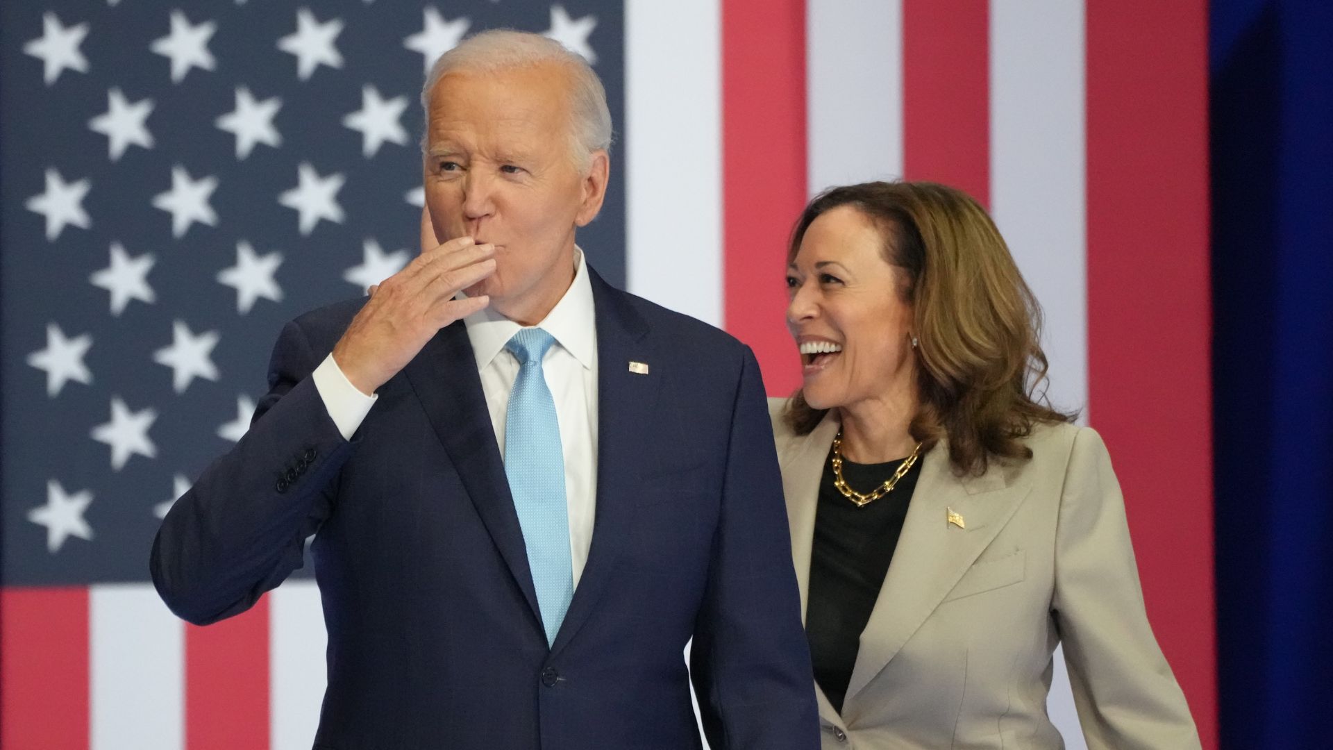 Elon Musk Calls Out Biden for Stranding Astronauts Over Politics [WATCH]