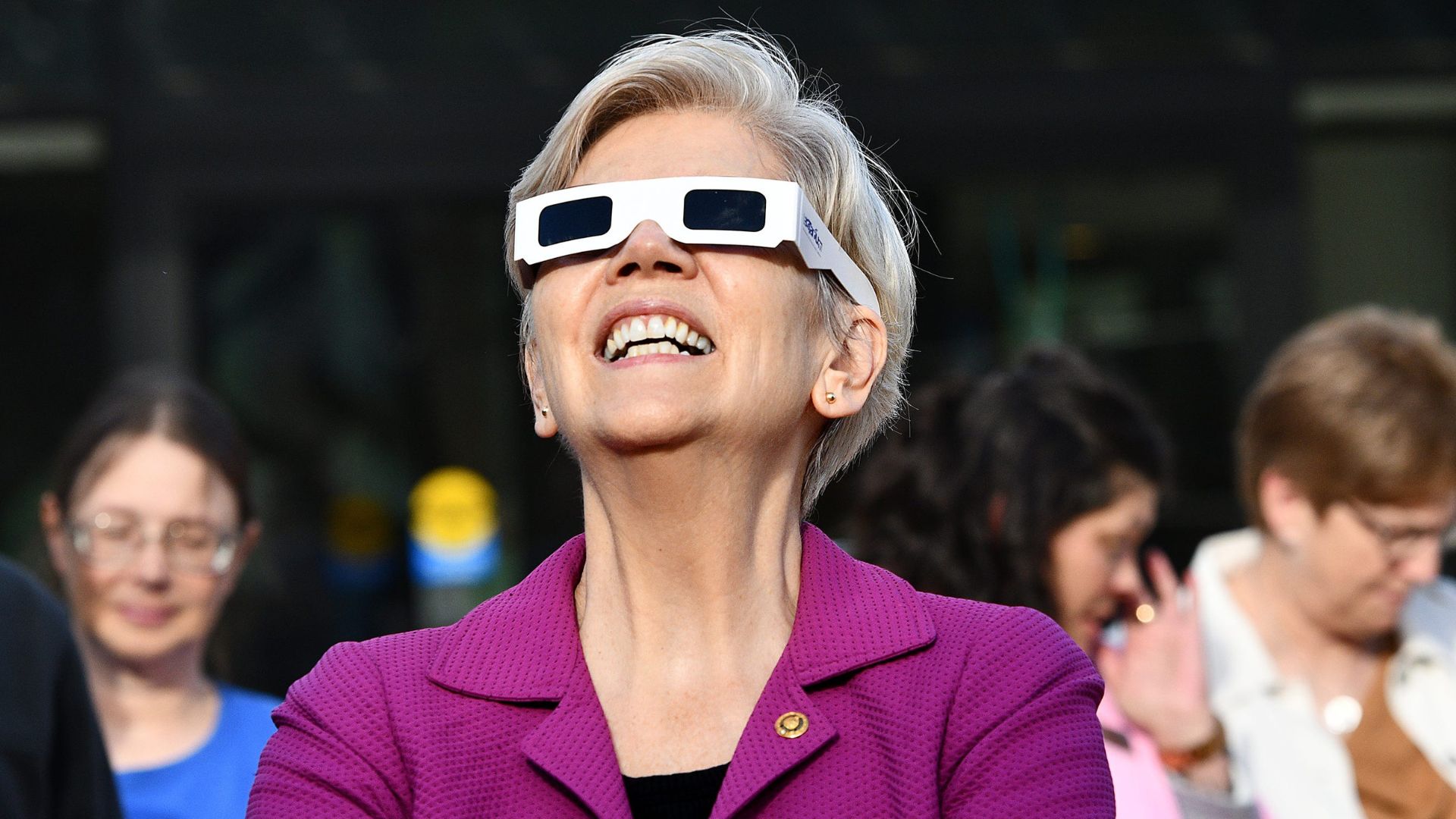 Elizabeth Warren Says She Has a ‘Secret, Super-Duper Strategy’ Combat Trump [WATCH]