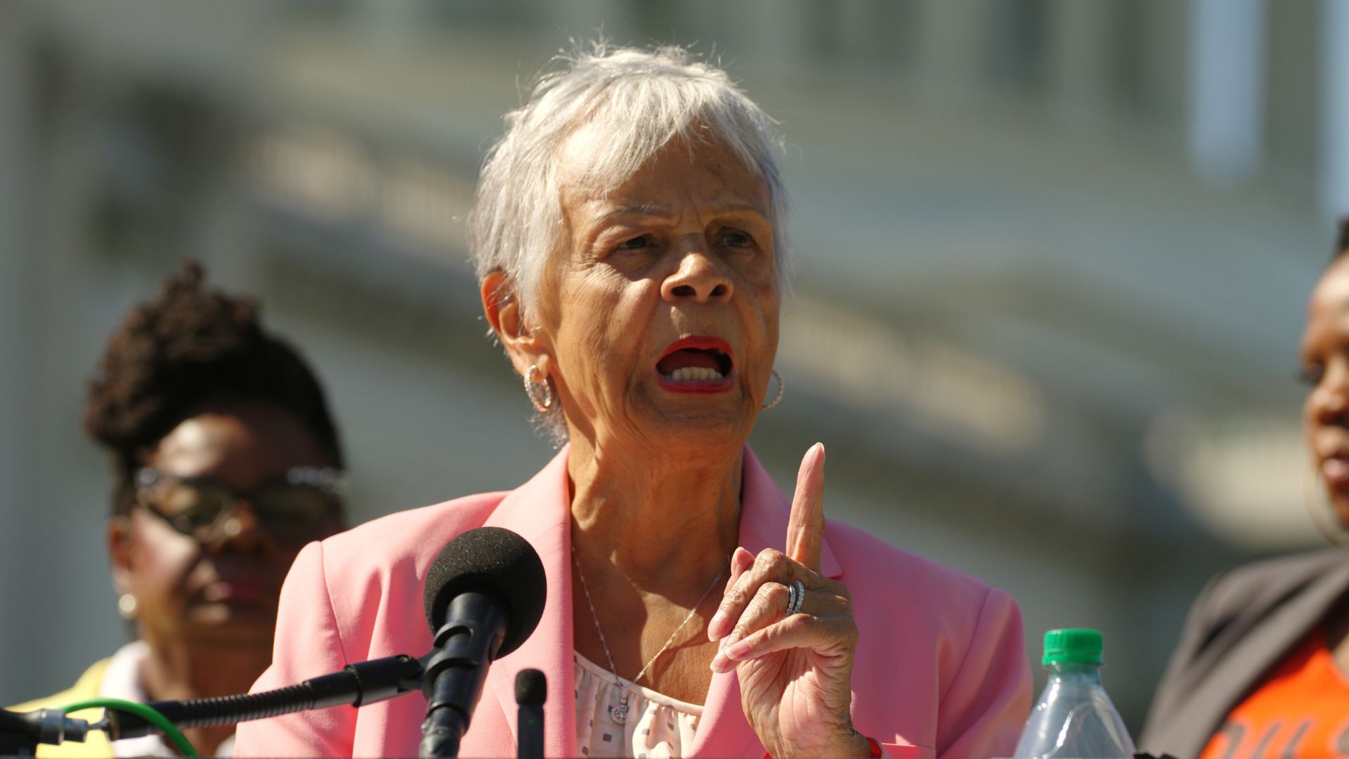 Triggered Dem Lawmaker Cries ‘White Supremacy’ After Colleagues Stormed ICE Facility [WATCH]