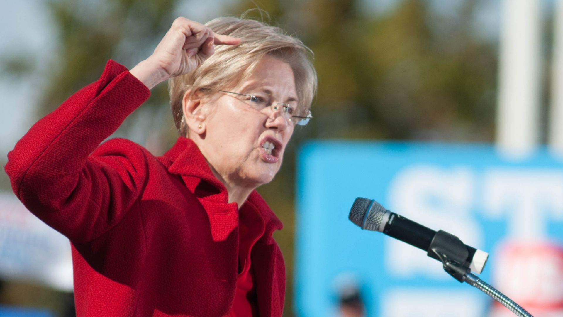 Elizabeth Warren Humiliated by Detransitioner Over Defense of Child Genital Mutilation