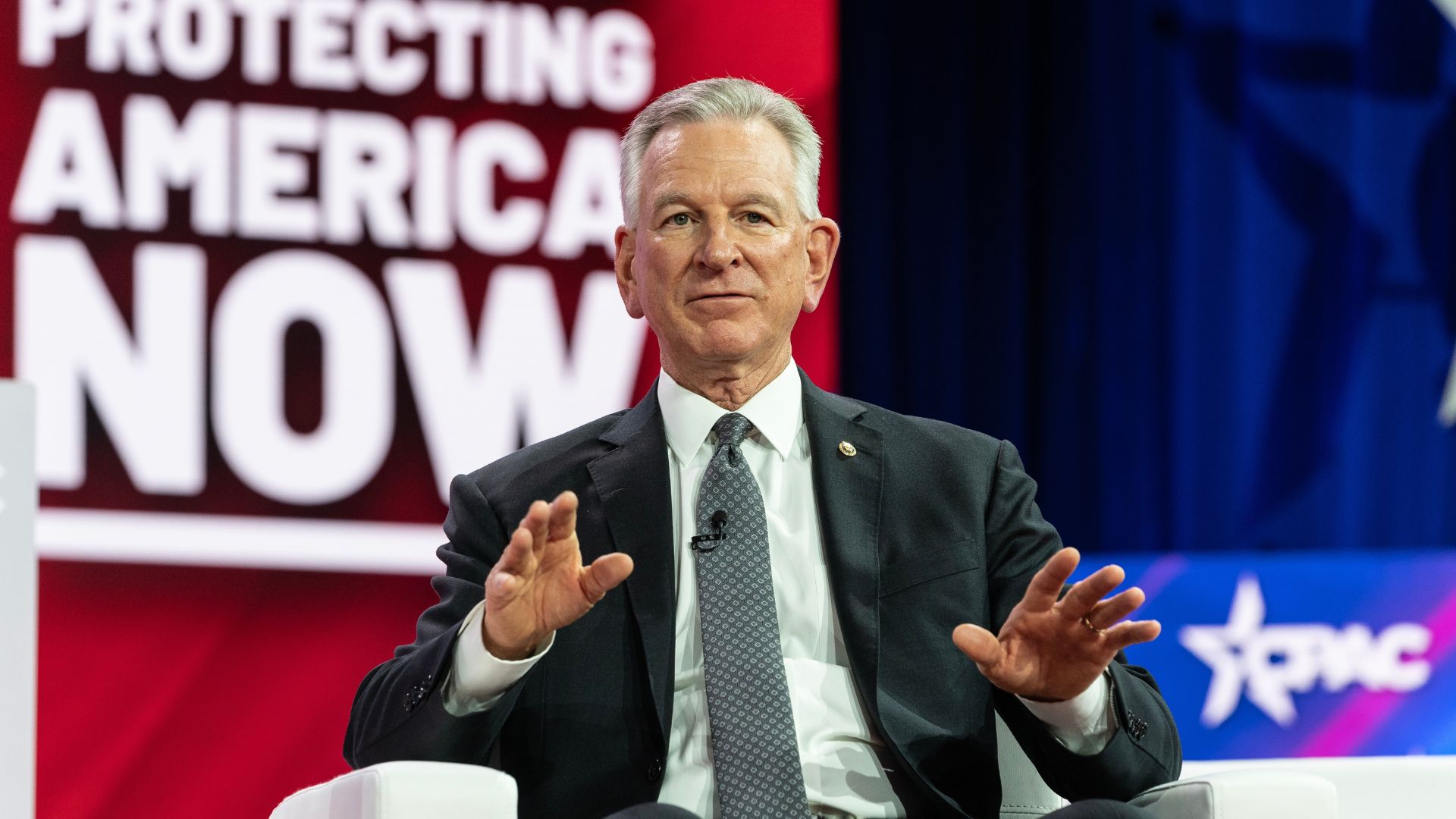 This ‘Unelected Bureaucrat Undermines Trump’s Mandate, Should be Fired’: Sen. Tuberville [WATCH]