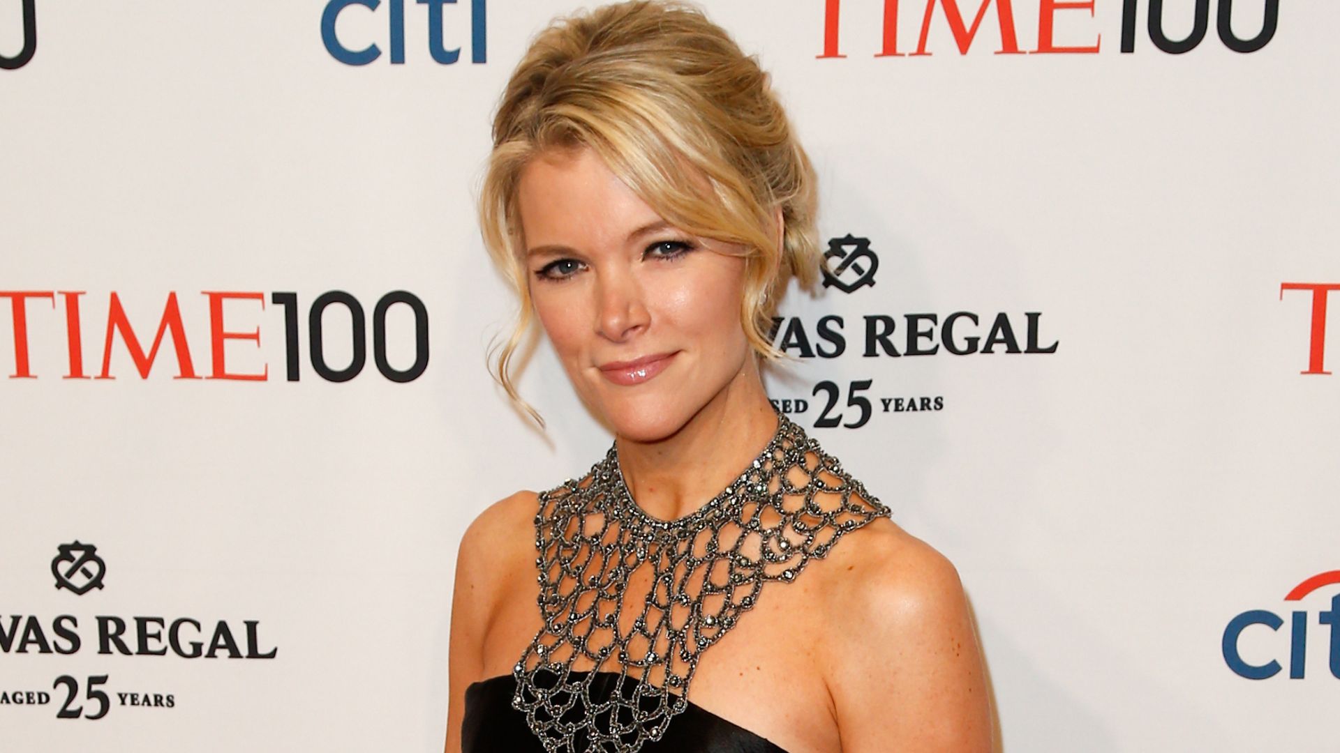 Hillary Clinton Should Be Behind Bars Over Russia Hoax: Megyn Kelly [WATCH]
