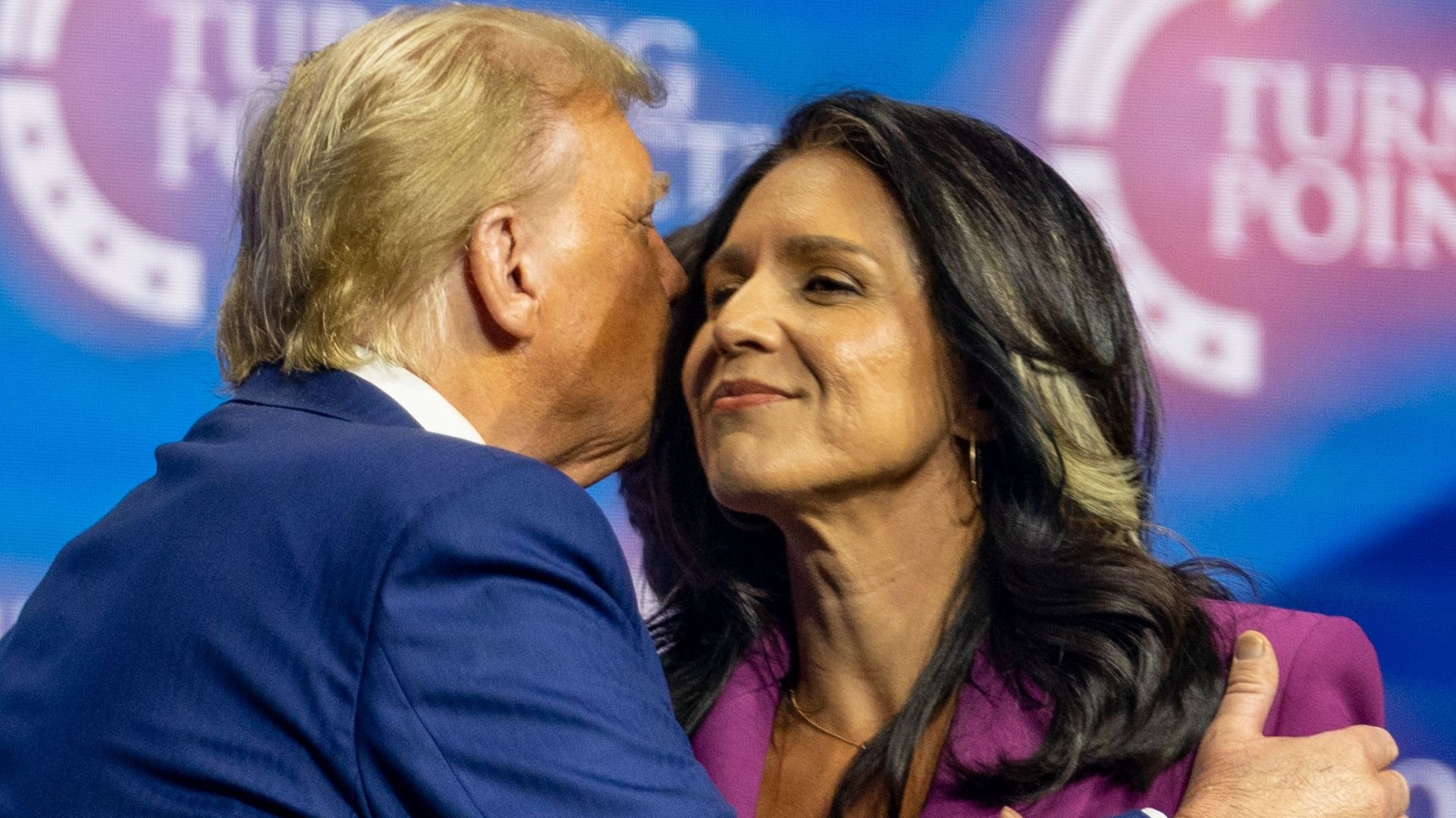 Tulsi Gabbard Revoked Security Clearance of Over 3 Dozen Russia Hoax Players [WATCH]