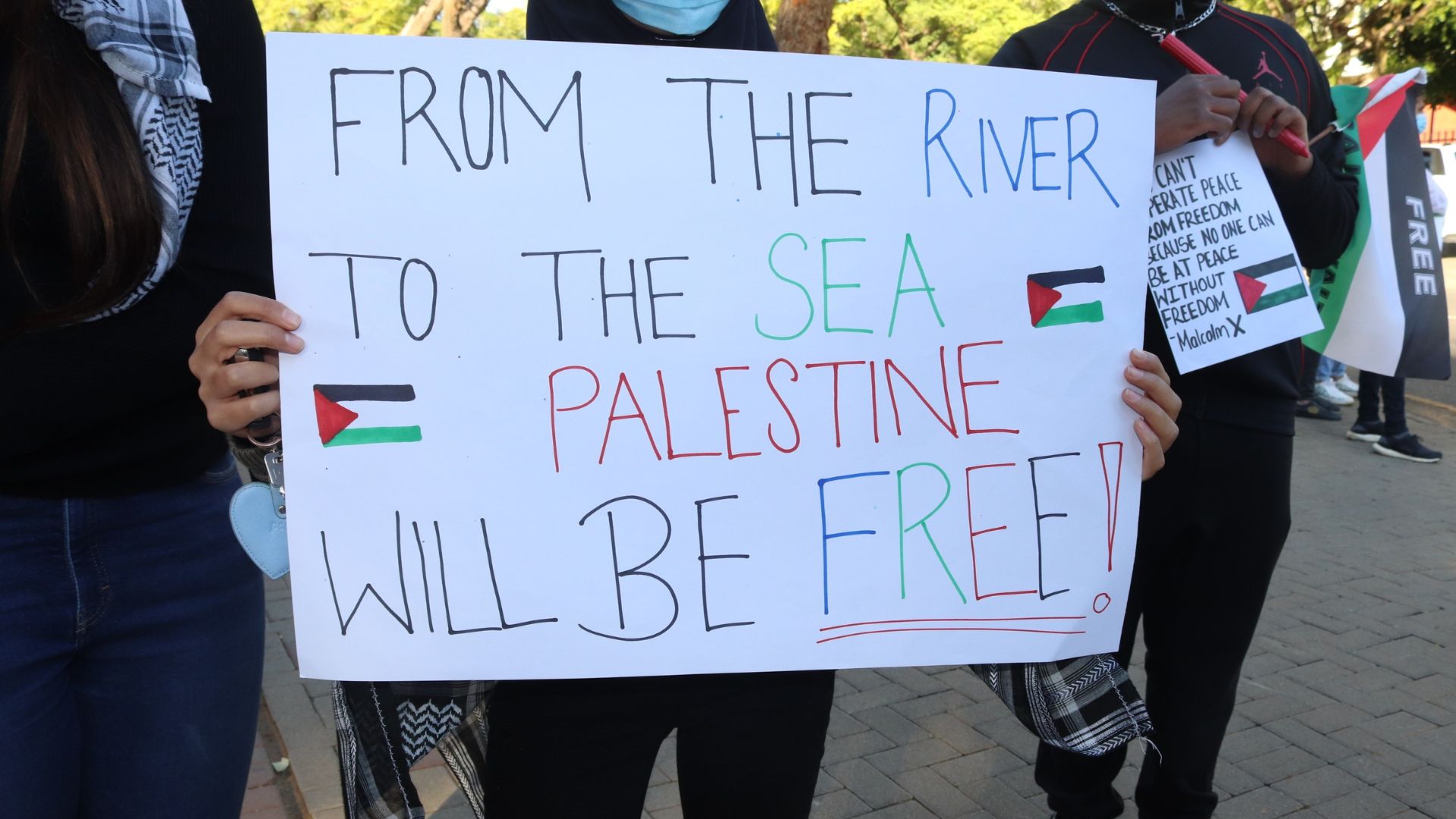 Pro-Palestinian Activists Hijack Democrats’ Town Hall Meeting [WATCH]
