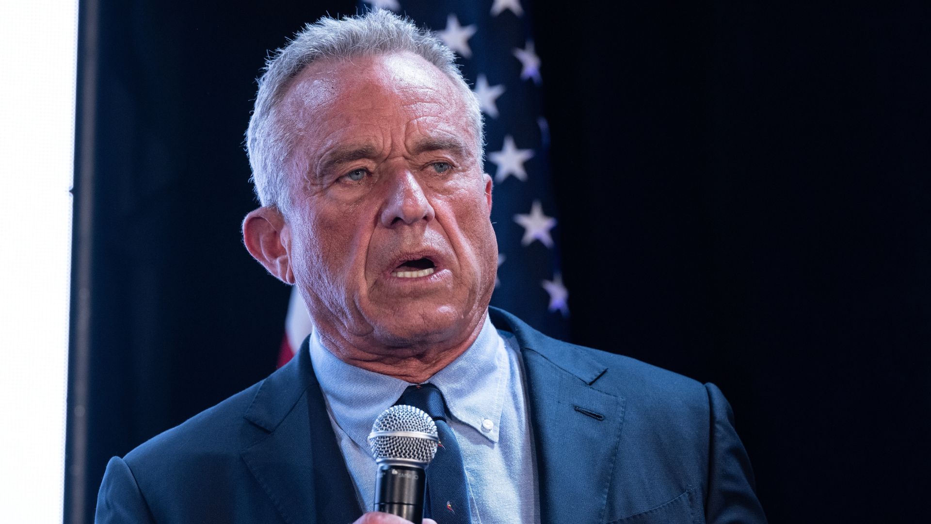 RFK Jr Demands First Federal Study on Psychiatric Meds in Wake of MN Trans Shooting [WATCH]