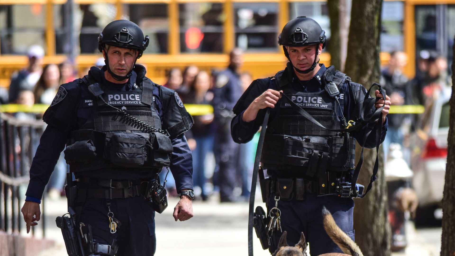 Brooklyn Madman Slashes Female Cop, Officers End Threat With Gunfire [WATCH]