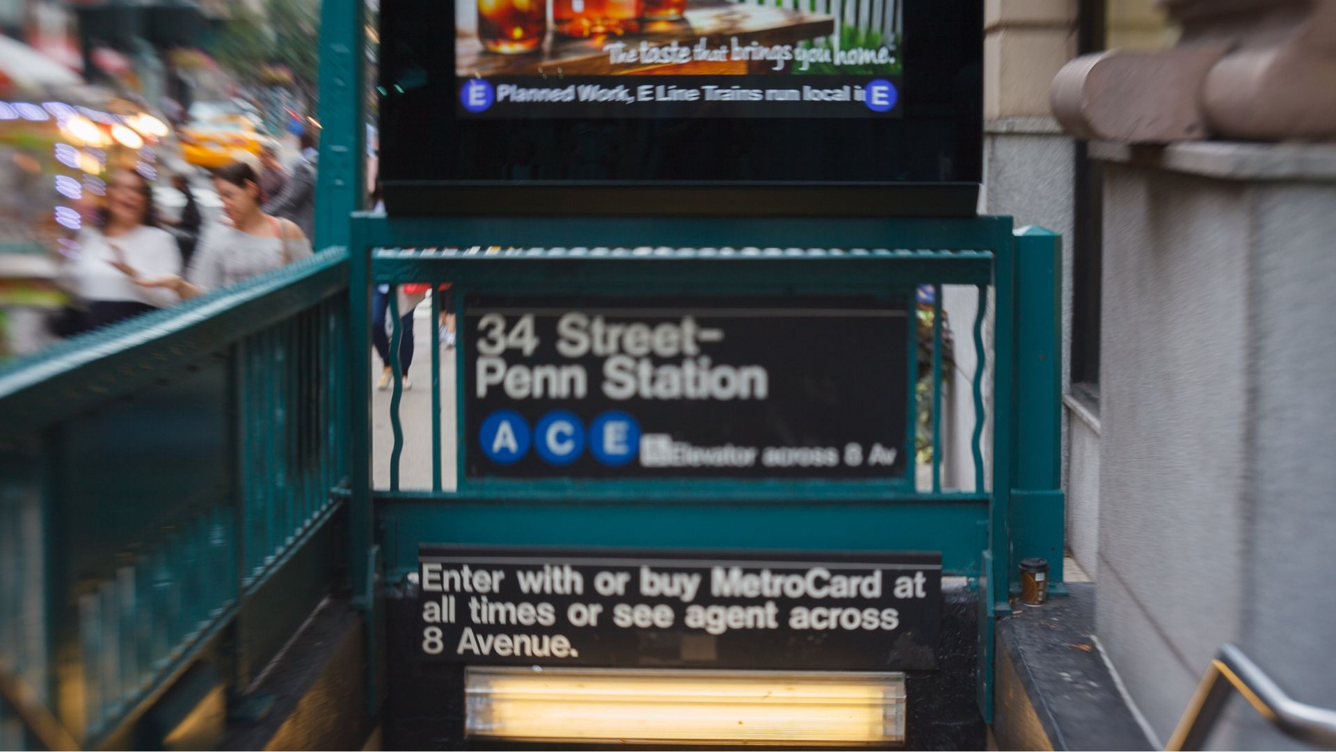 Would-Be Robber Picks the Wrong Couple, Off-Duty Cop Shoots Him Twice in Penn Station [WATCH]