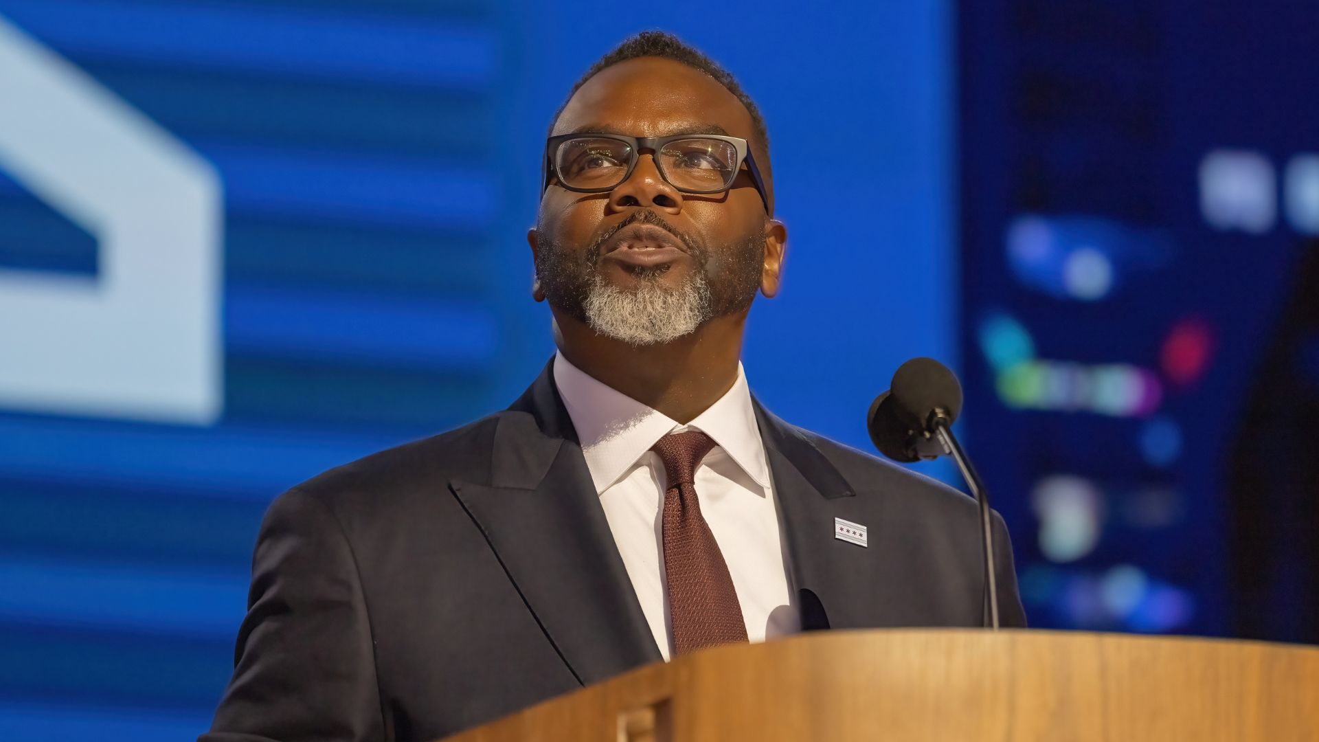 Chicago’s Mayor ‘is Aiding Killers, Rapists, Traffickers, and Gang Bangers: White House [WATCH]