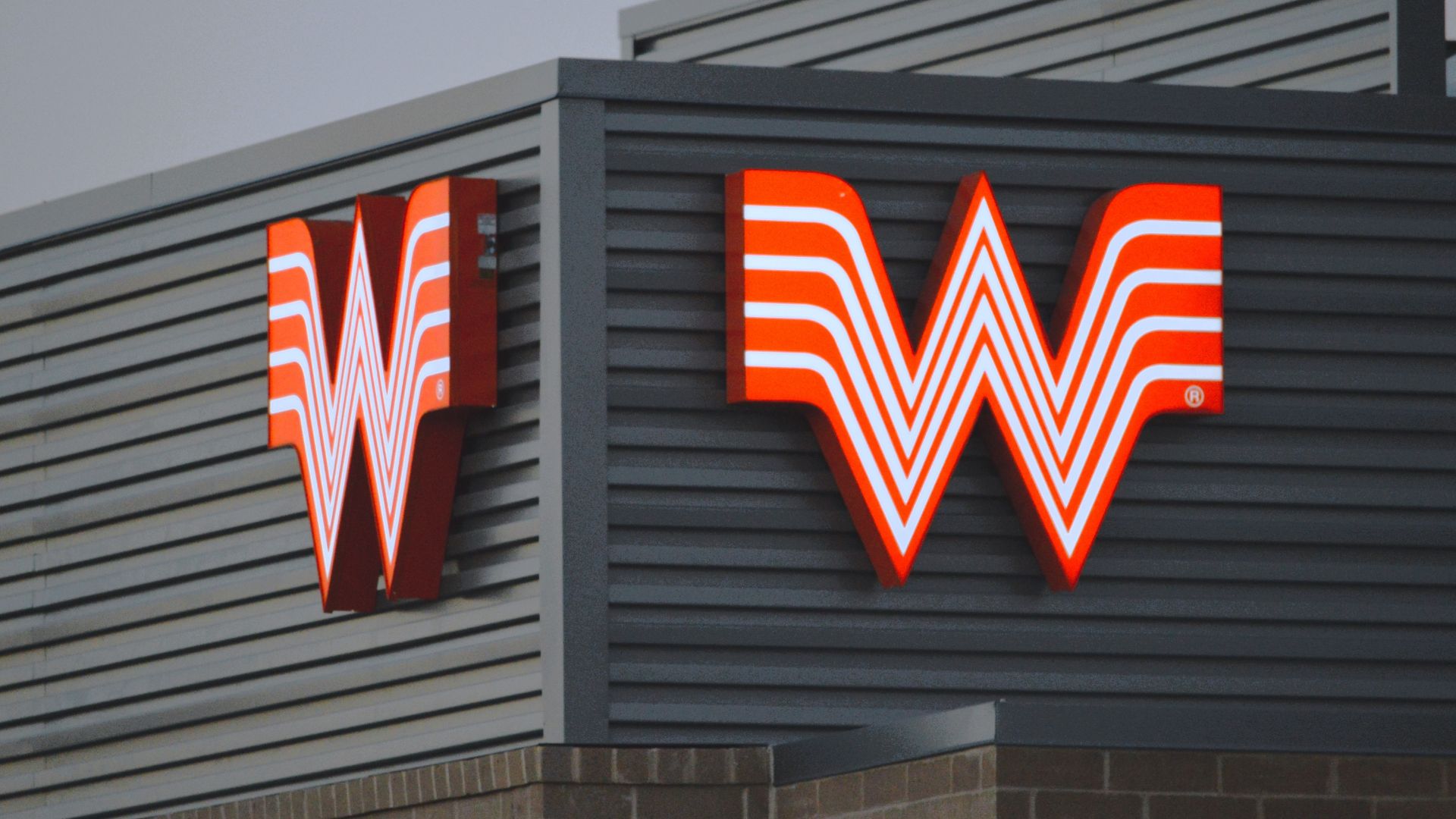 Food Order Mix-Up Sparks All-Out Texas Brawl [WATCH]
