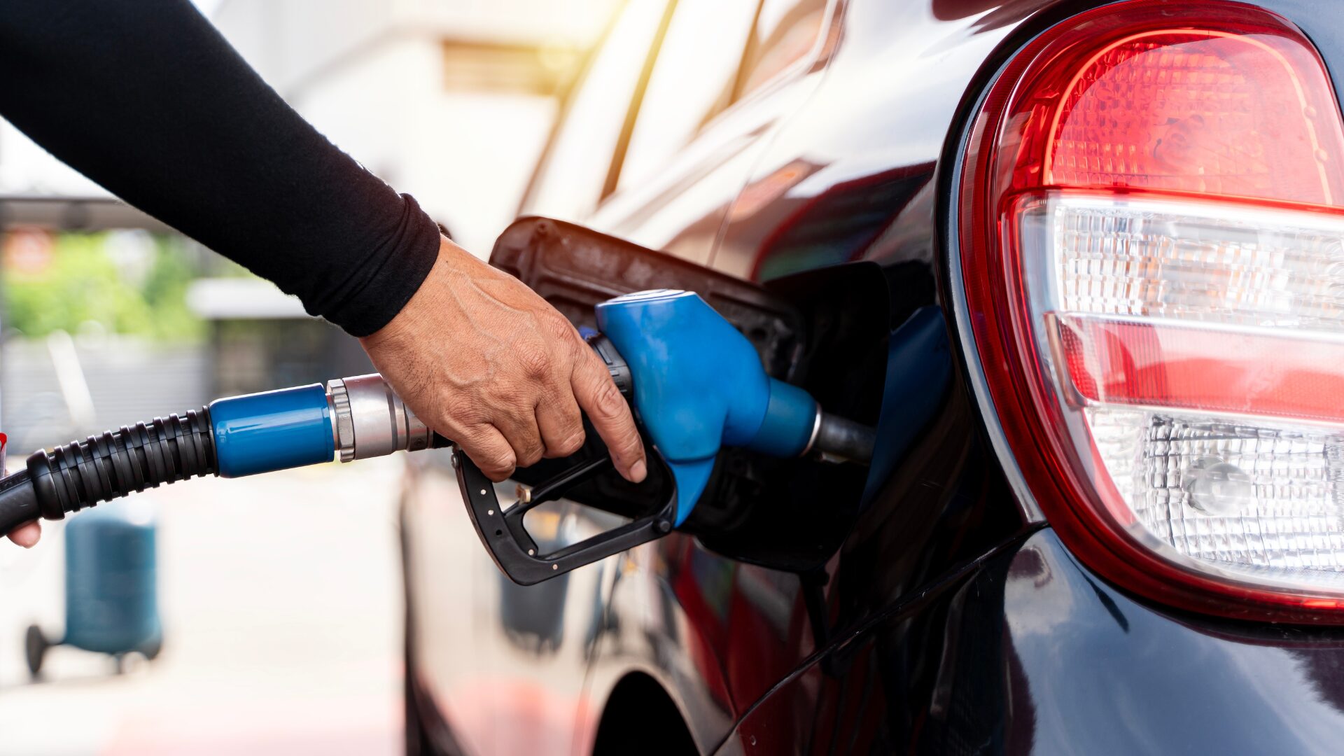 National Gas Prices Drop Below  as OPEC Increases Production, White House Credits ‘Trump Effect’ [WATCH]